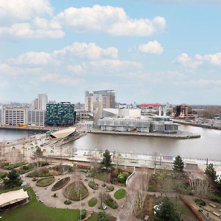 Stylish Mediacity 2Bed, Sleeps 6, Amazing Views Манчестер Экстерьер фото